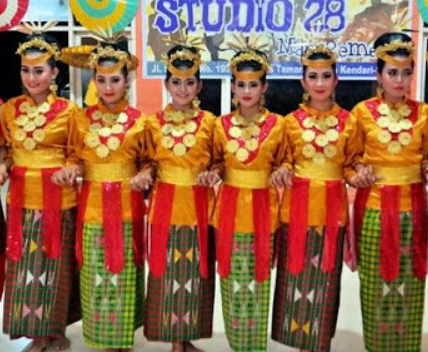 budaya sulawesi tenggara