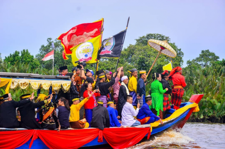 Budaya Kalimantan Barat yang Menarik Untuk Kamu Ketahui